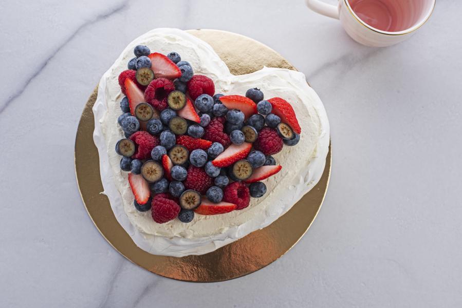 Pavlova torta coeur vanilka