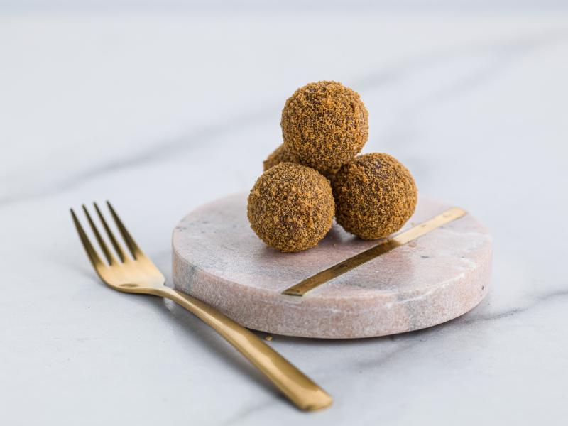 DOMÁCI ČOKOLÁDOVÝ BONBÓN - KARAMEL 1 ks